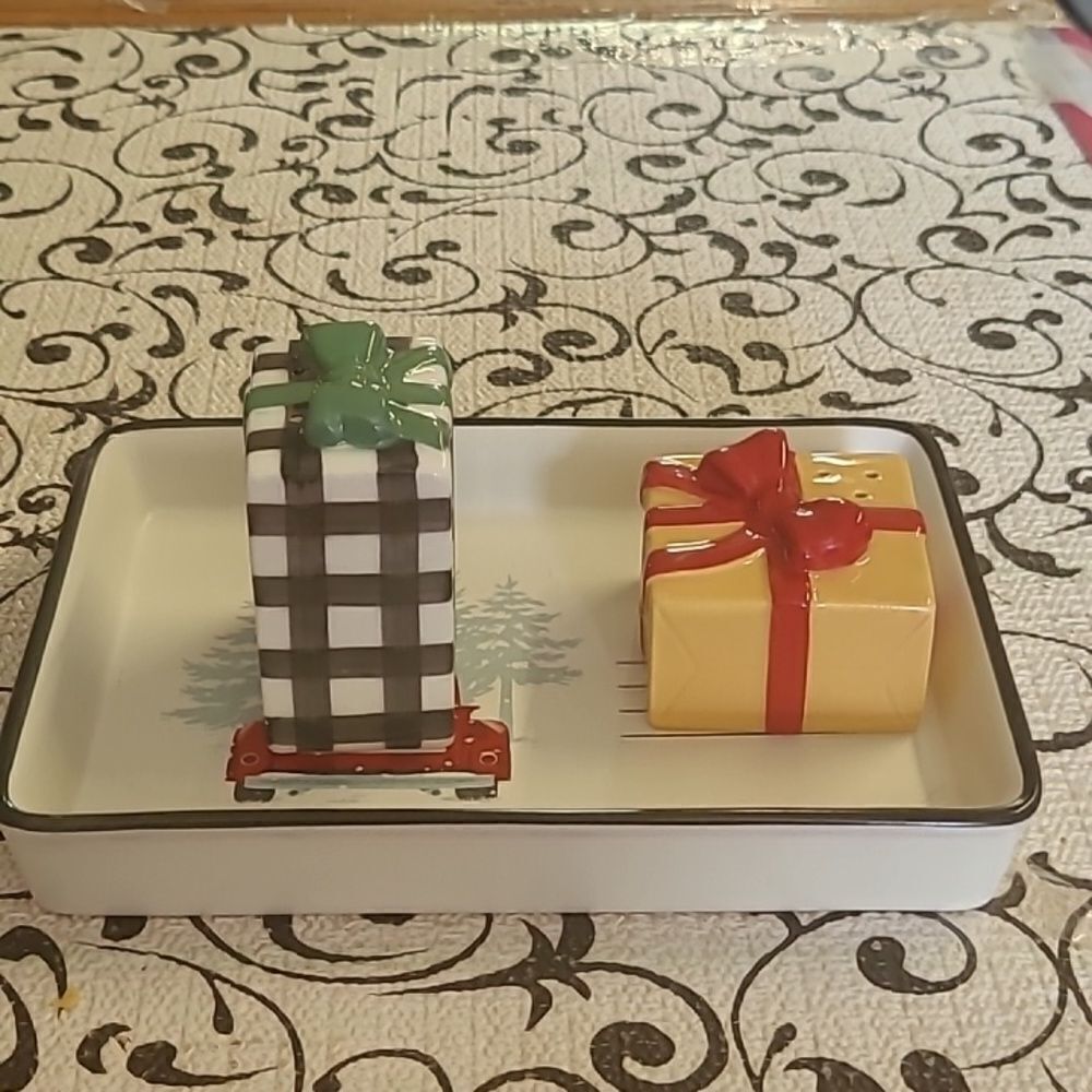 Hallmark Salt and Pepper Shakers and Tray